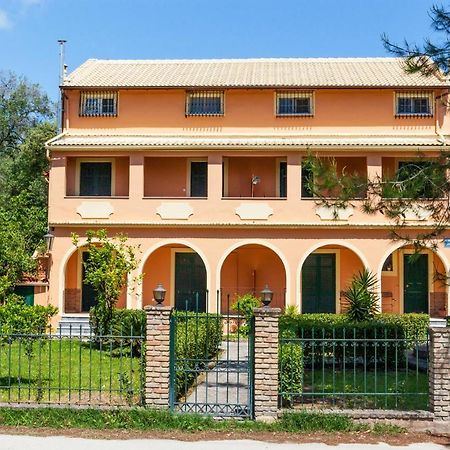 شقة Granis Family House Ano Lefkimmi المظهر الخارجي الصورة