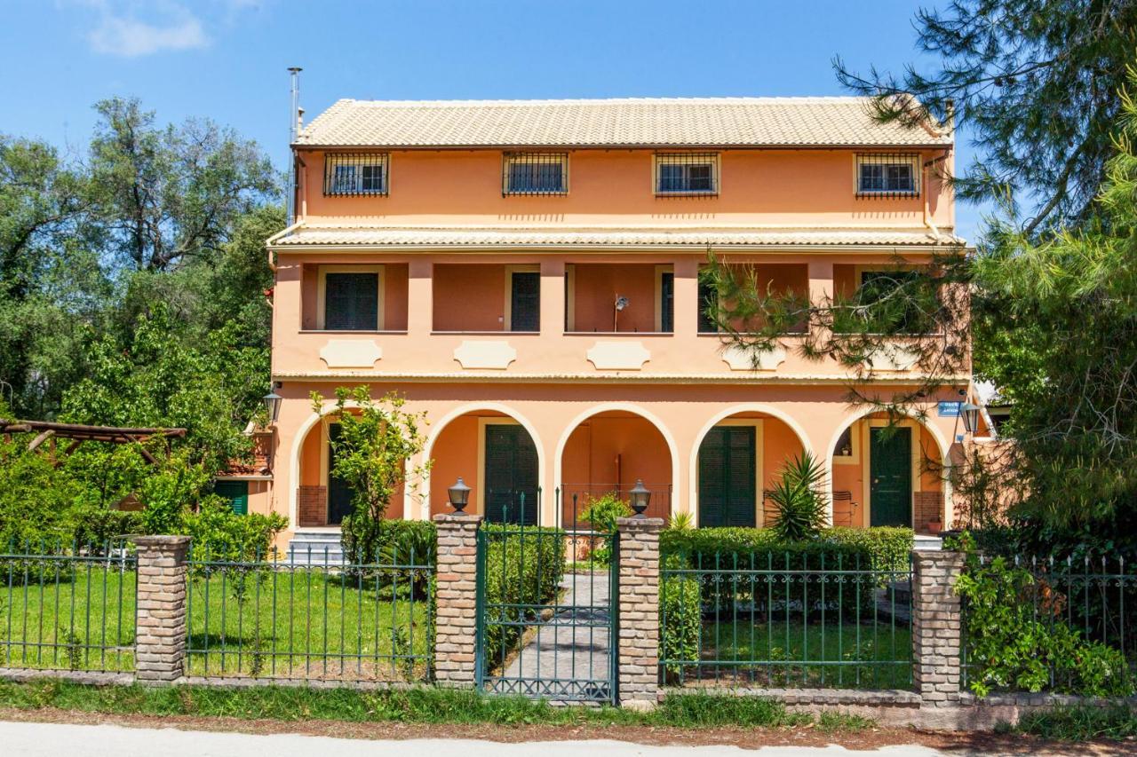 شقة Granis Family House Ano Lefkimmi المظهر الخارجي الصورة